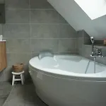 Entre Vignes Et Chateaux - Charmante Maison Au Calme, Ideale Pour Famille Ou Entre Amis - Parking Gratuit Dom wakacyjny *