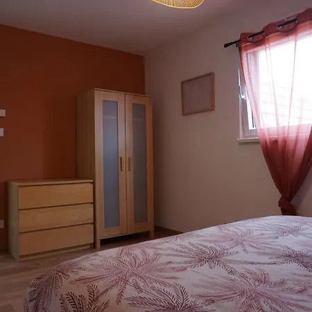 Entre Vignes Et Châteaux: Charming Family With Free Parking * Dieffenthal